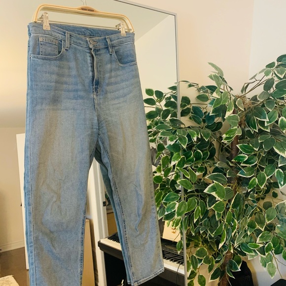 Urban Outfitters Jeans - Picture 4 of 10